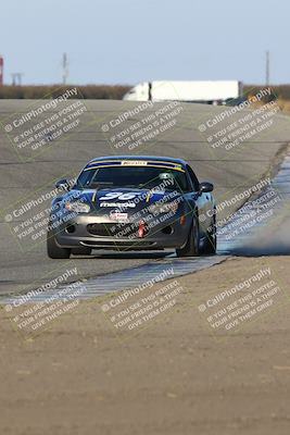 media/Nov-16-2024-CalClub SCCA (Sat) [[641f3b2761]]/Group 4/Race (Outside Grapevine)/